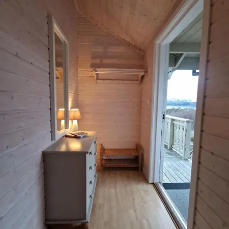 Kvalvika 73 - 10 Min From Leknes Tatil Evi *
